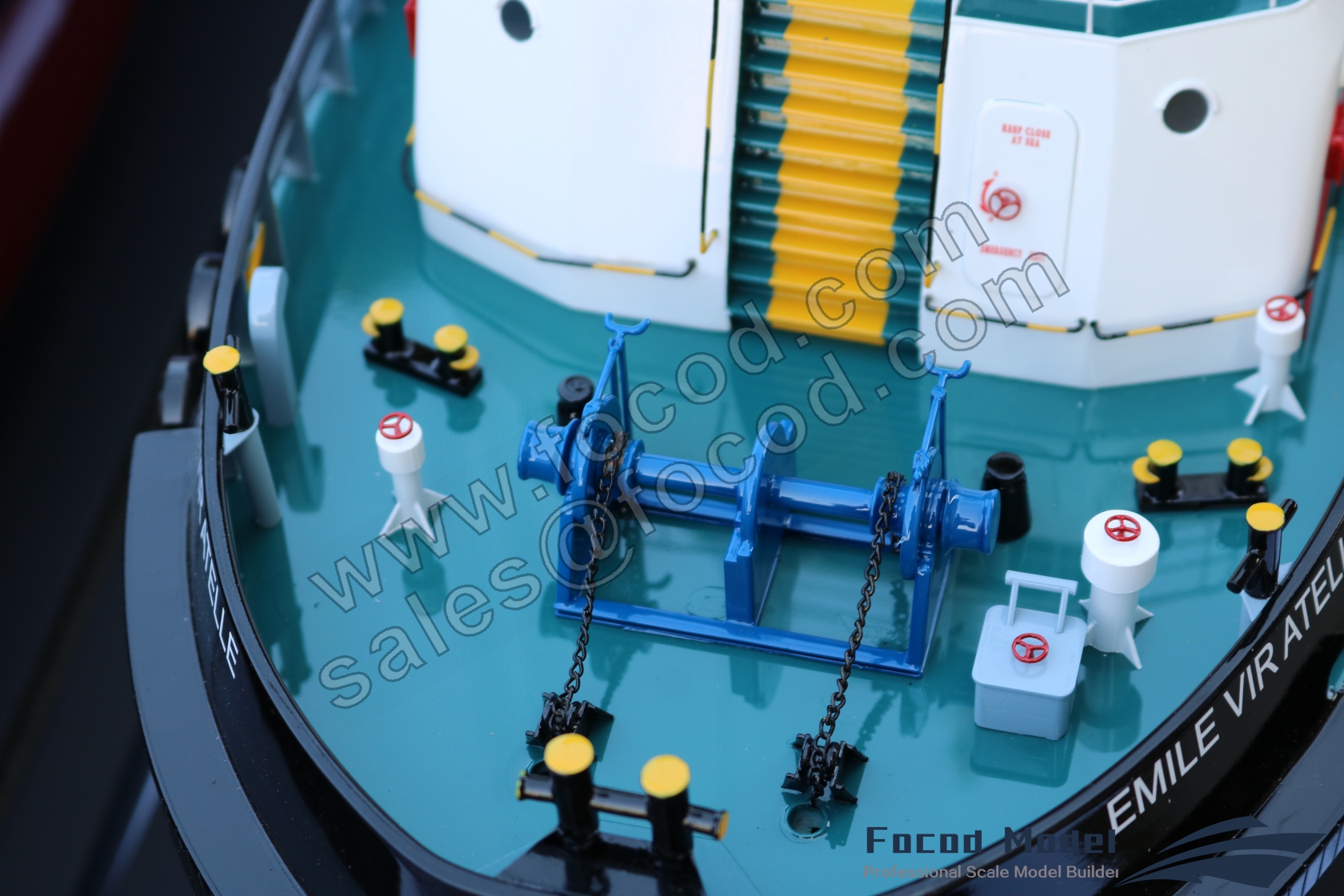 customized model of 32m tug Emile Viratelle